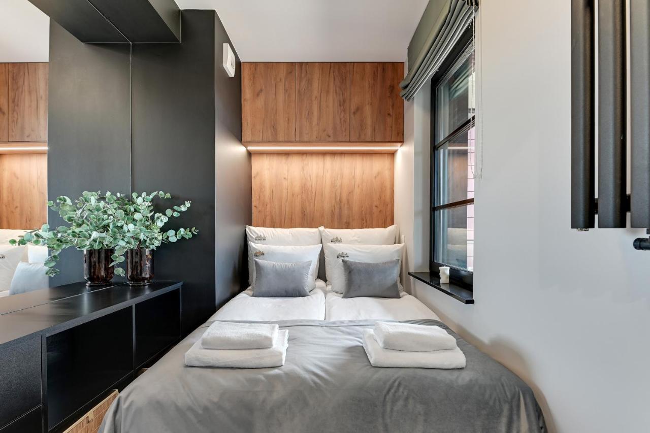 Doki Living & Foodhall By Downtown Apartments Gdańsk Exteriör bild