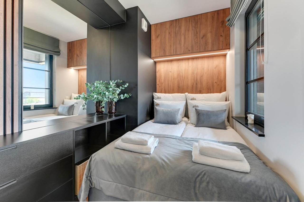Doki Living & Foodhall By Downtown Apartments Gdańsk Exteriör bild