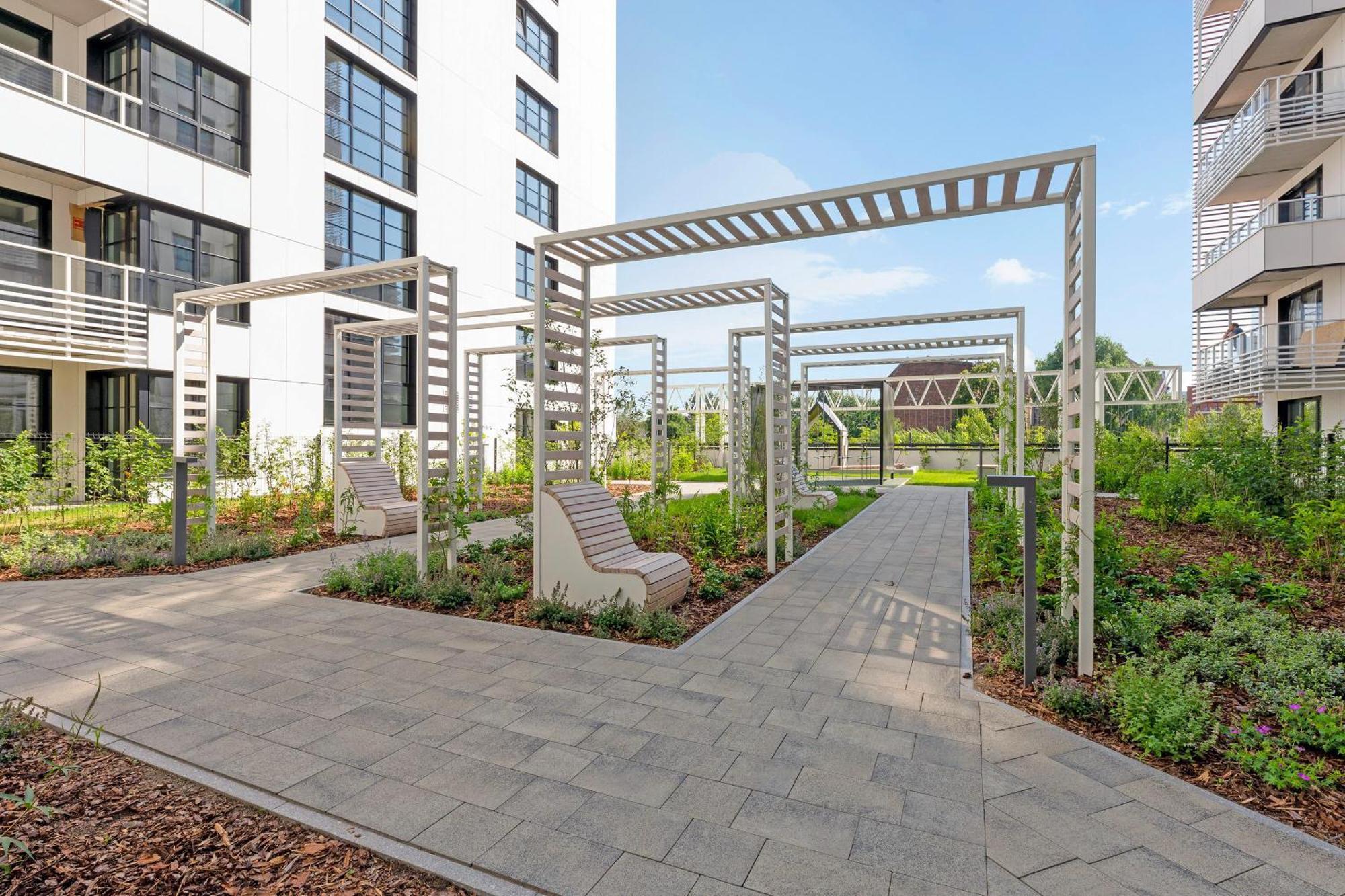 Doki Living & Foodhall By Downtown Apartments Gdańsk Exteriör bild