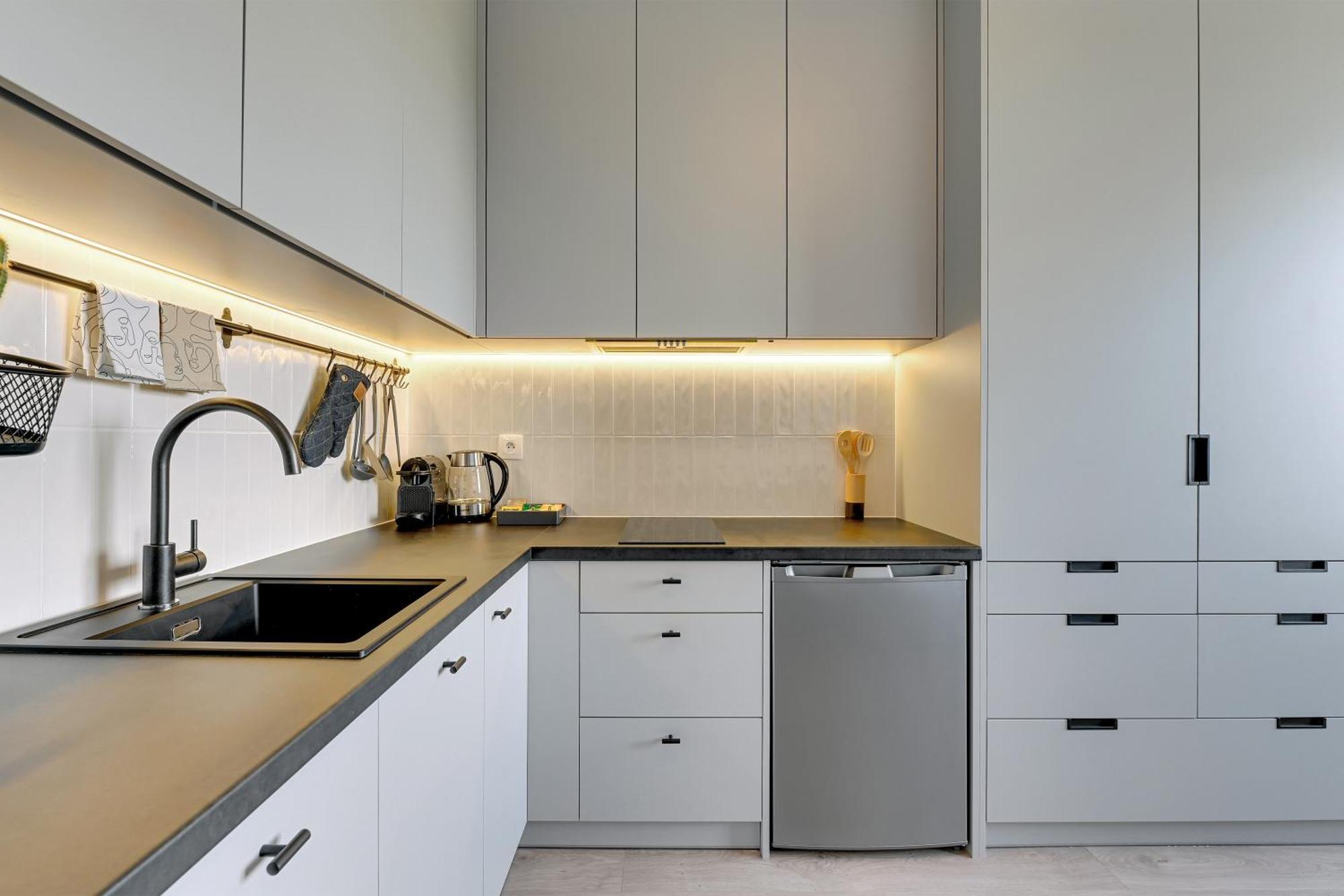 Doki Living & Foodhall By Downtown Apartments Gdańsk Exteriör bild