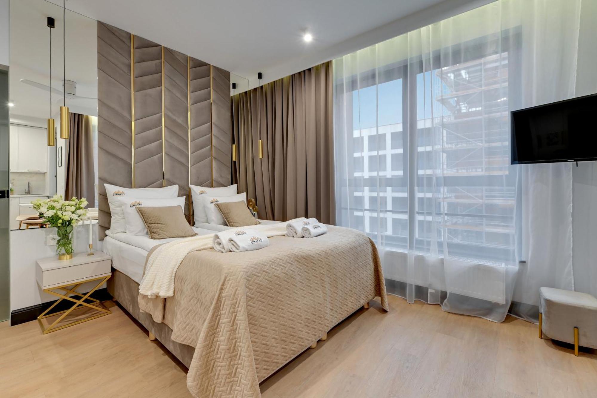 Doki Living & Foodhall By Downtown Apartments Gdańsk Exteriör bild